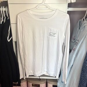 Vineyard Vines White Christmas Cotton Tee